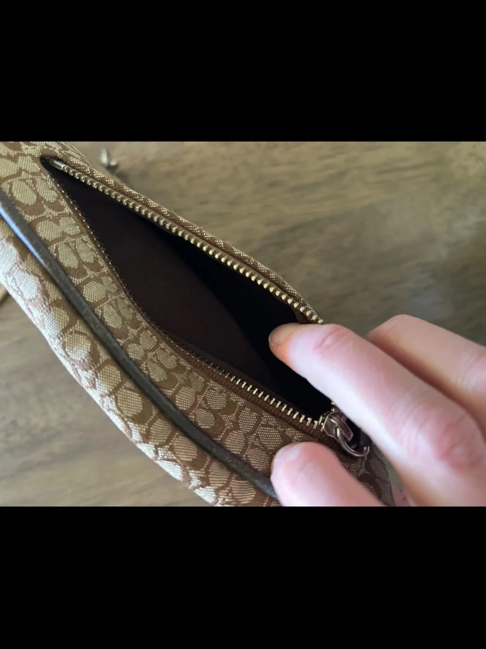 Coach Signature Jacquard Crossbody - Brown/Tan